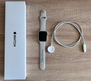 Apple Watch SE Plata - Beige