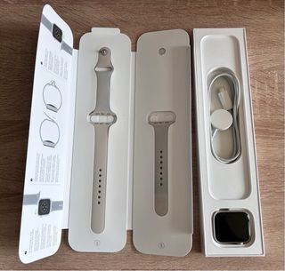 Apple Watch SE Plata - Beige