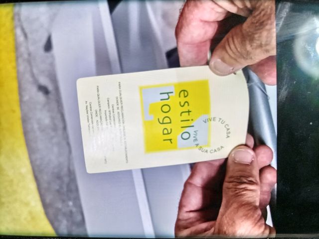 Mesa plegable blanca metalica