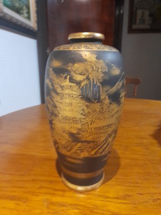 Jarrón chino porcelana negro-oro