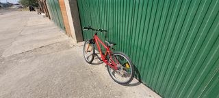 Bicicleta niño, casi nueva