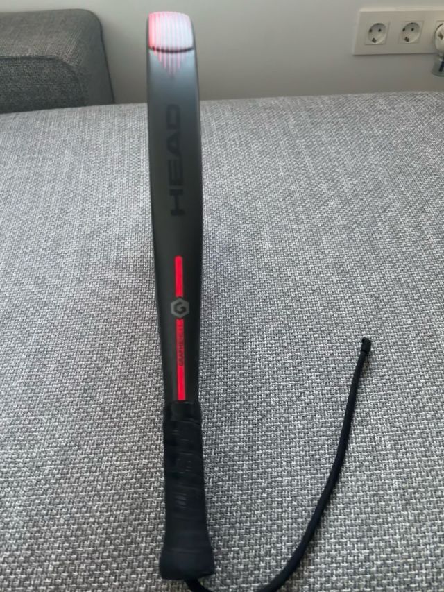 Pala padel Head Graphene XT Typhoon