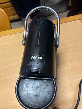 Cafetera KRUPS Nespresso￼