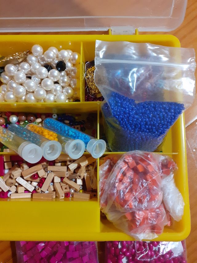 Conti colorati per bijouterie