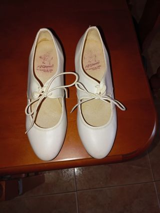 Traje gitana niña lunares rosa