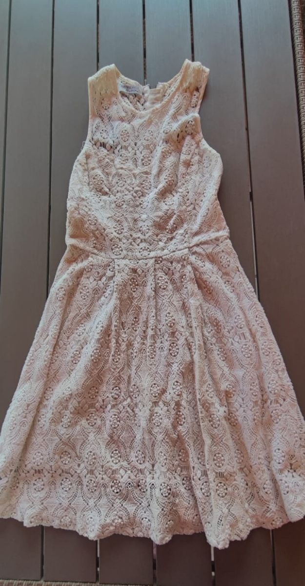 Vestido encaje