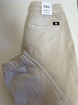 Pantalones jogger Zara beige M