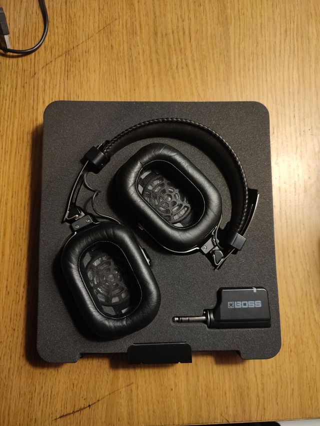 BOSS WAZA-AIR: Auriculares guitarra