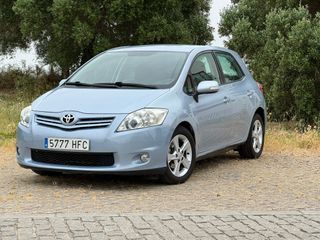 Toyota Auris 1.4 D-4D ACTIVE  !AUTOMATICO!