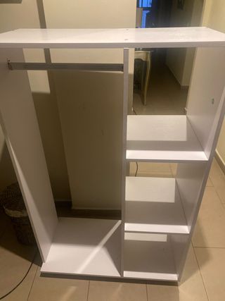 Mueble blanco multiusos