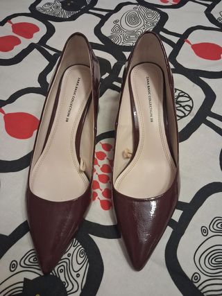 Zapatos Zara granate tacón bajo 38