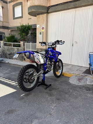 Yamaha WR Enduro - Motocross