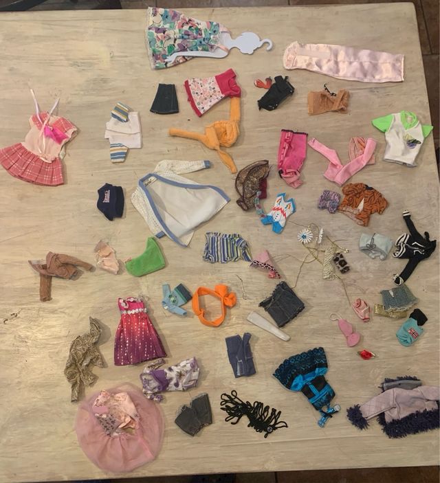 Scarpe bambole Bratz - monster-barbie