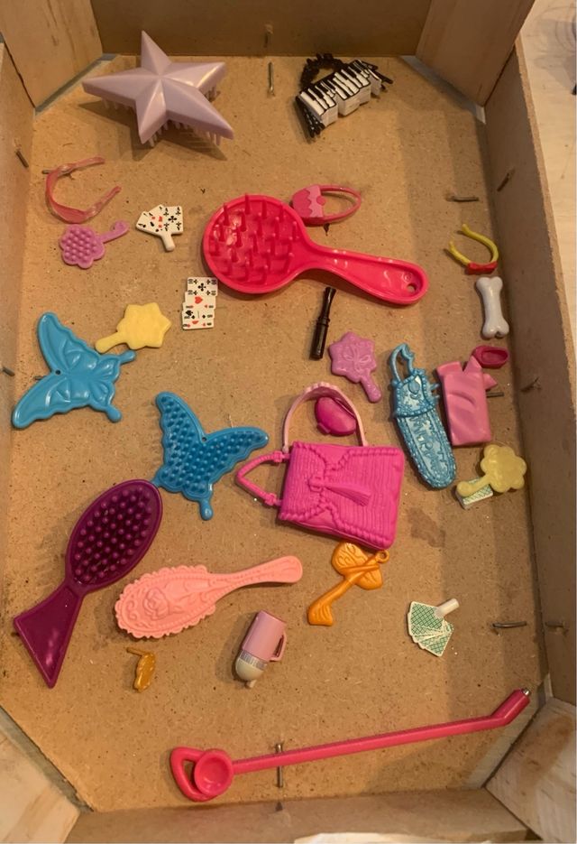 Scarpe bambole Bratz - monster-barbie