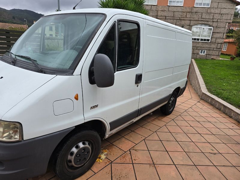 Peugeot Boxer 2004 - foto 1