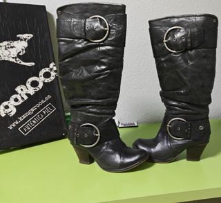 Botas KangaROOs negras piel Auténtica