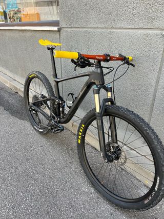 MTB doble Carbono Giant Anthem Advanced 