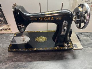 Máquina coser Sigma Antigua