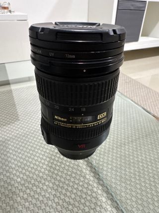 Objetivo Nikon AF-S NIKKOR 18-200mm VR