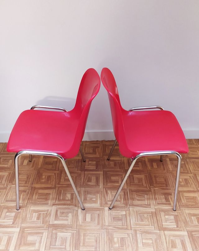 Sillas rojas vintage