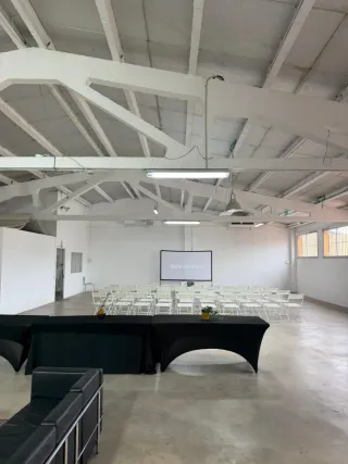 Alquiler Sillas y Mesas