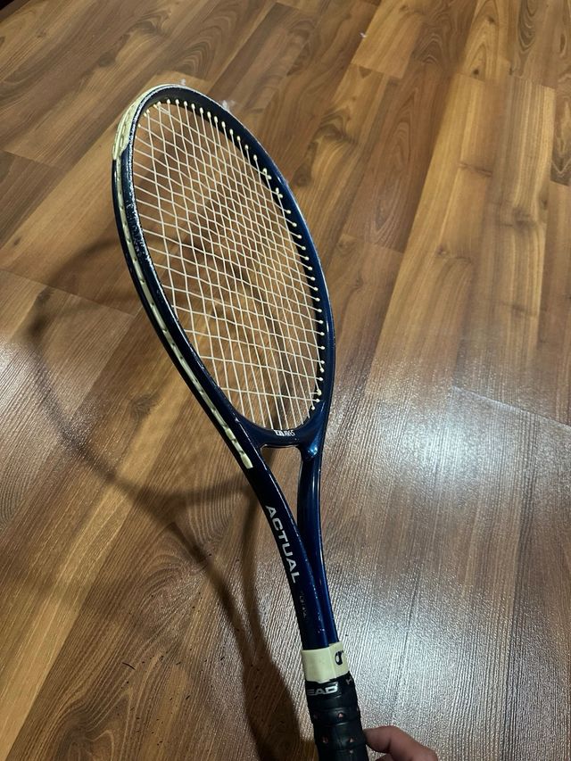 Raqueta de tenis Ares