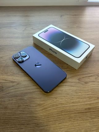 iPhone 14 Pro Max - Púrpura morado