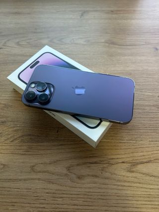 iPhone 14 Pro Max - Púrpura morado