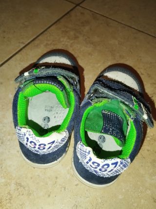 Scarpe bimbo pelle tg 20