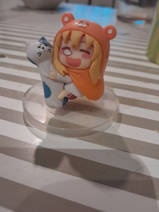 2 figuras anime kawaii