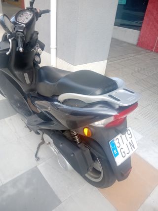 Kymco 125cc: Scooter en buen estado