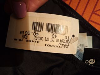 Bikini nero e verde | Costume da bagno