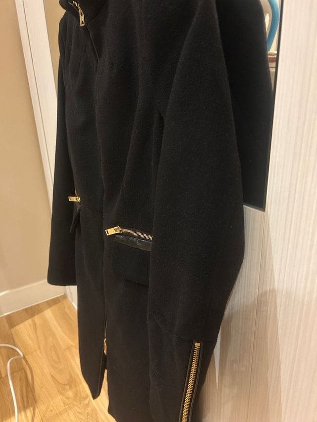 Abrigo negro Zara - Talla M