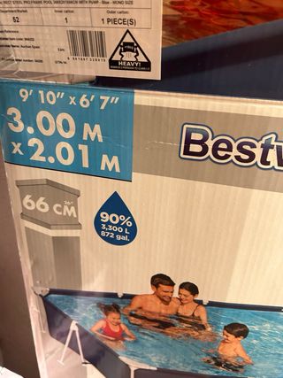 piscina no tiene ni un año que la compre