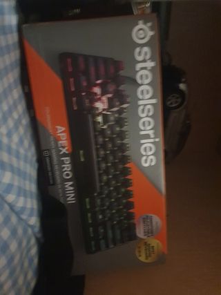 SteelSeries Apex Pro Mini - Teclado