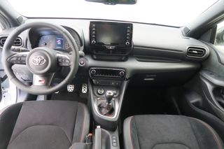 TOYOTA YARIS GR CIRCUIT PACK WRC TRIPLE EDITION 1.6T 261 CV 3P