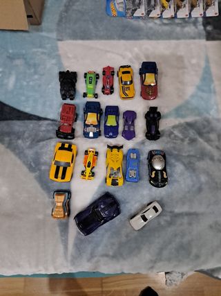 14 Hot Wheels Burger King y MC Donald 