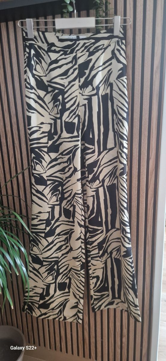 Pantalones estampados Primark