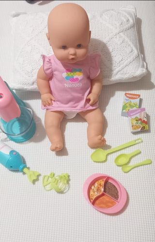 Muñeco Nenuco + accesorios