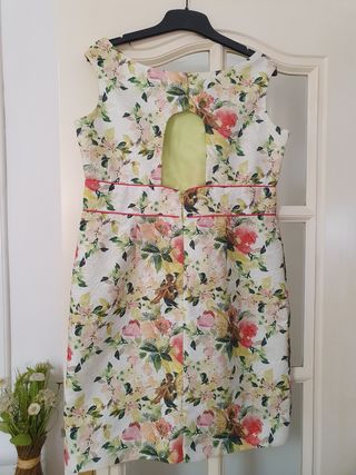 Vestido floral eventos talla L