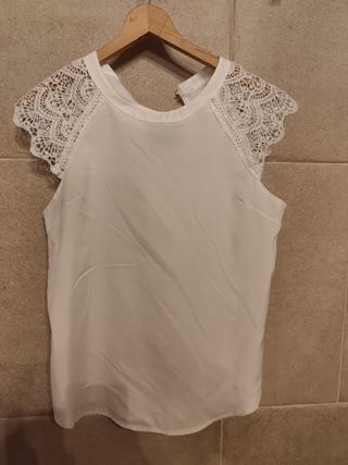 Blusa blanca encaje