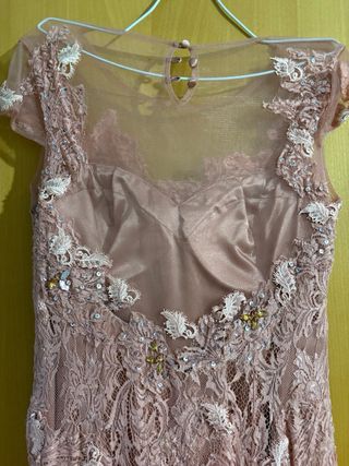 Vestido largo encaje rosa  palo eventos