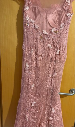 Vestido largo encaje rosa  palo eventos