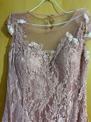 Vestido largo encaje rosa  palo eventos