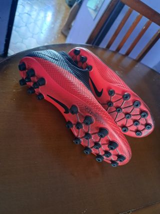 Botas Nike Phantom GT - Fútbol
