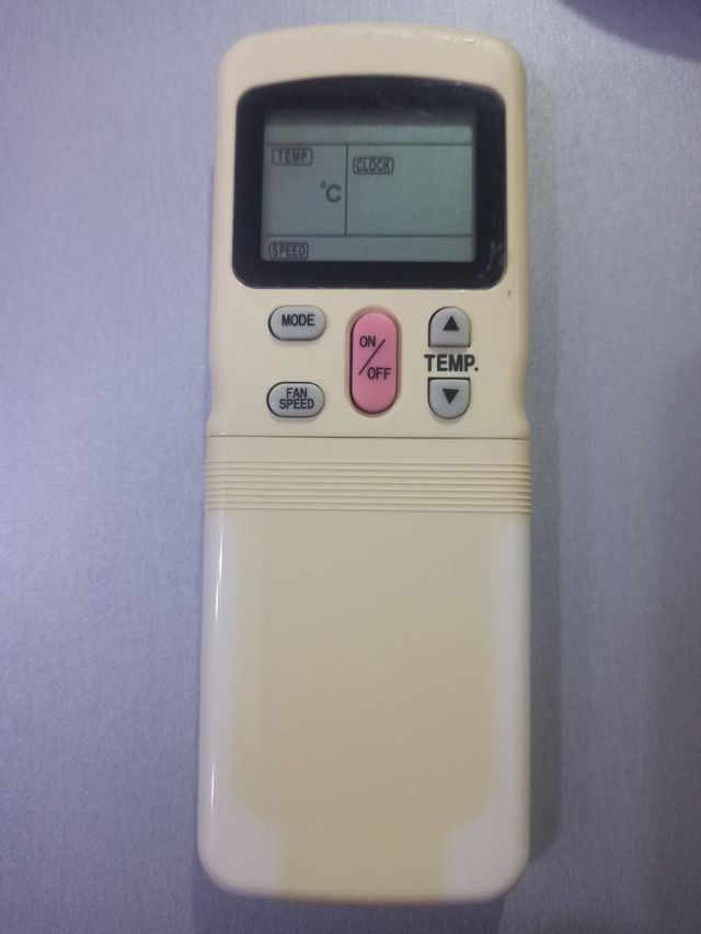 Mando aire acondicionado Carrier