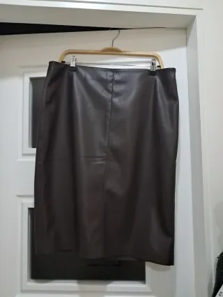 Faldas tul mujer verde , polipiel marrón