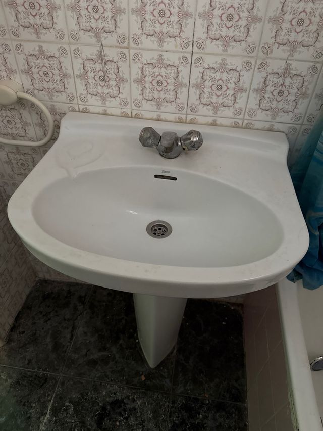 Lavabo roca blanco porcelana con pie