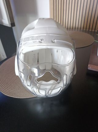 Casco de karate blanco talla M , 