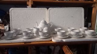 Servizio da tè in porcellana